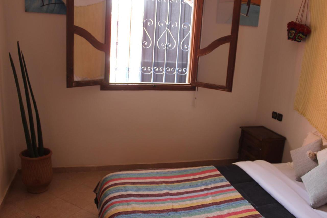 Tamraght White Hostel Exterior photo