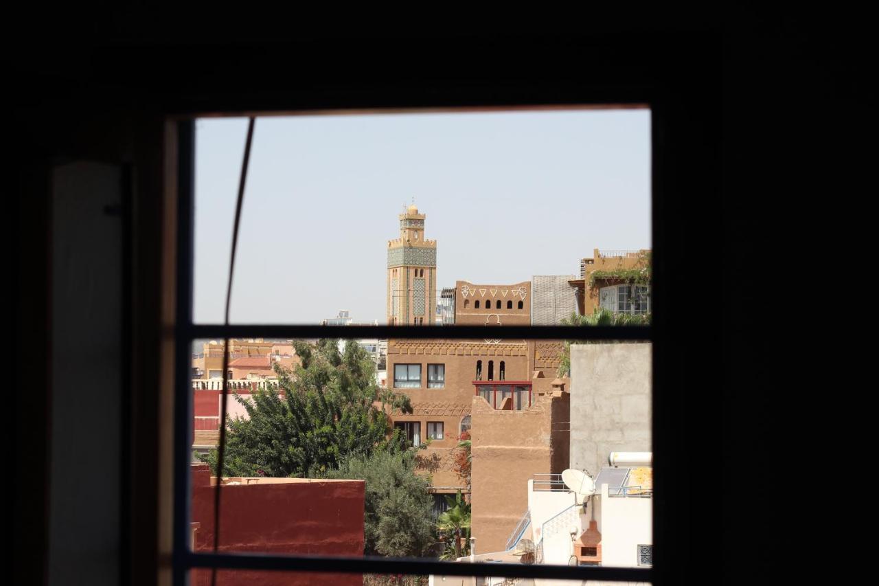 Tamraght White Hostel Exterior photo