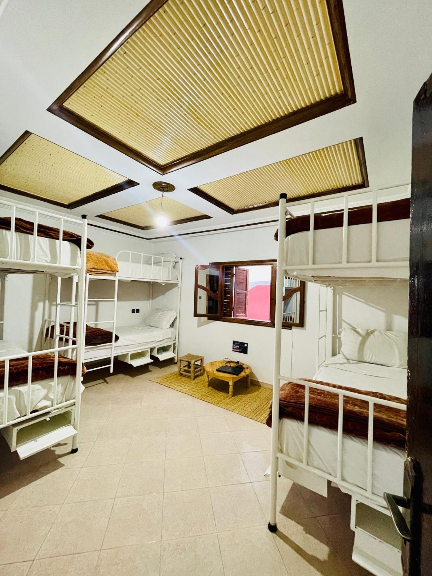 Tamraght White Hostel Exterior photo